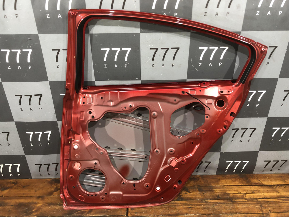 Дверь задняя правая Mazda 6 (GJ) 12-нв Б/У Оригинал GHK172010