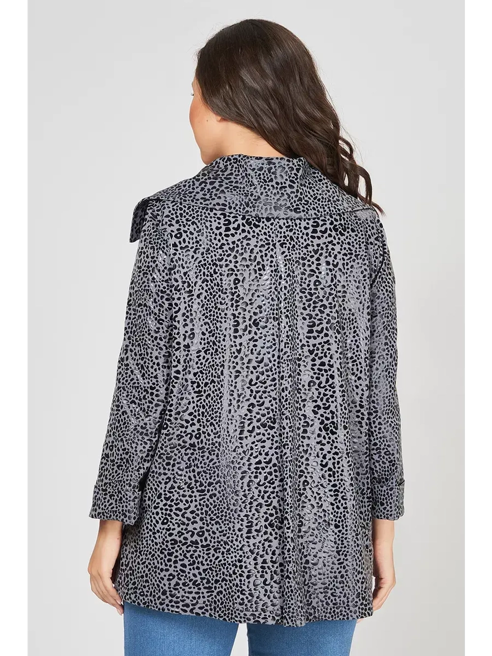 Куртка легкая