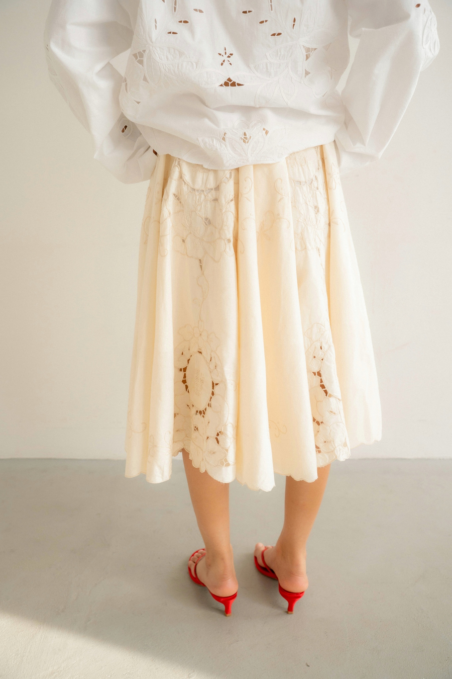 Юбка в ирисовом оттенке