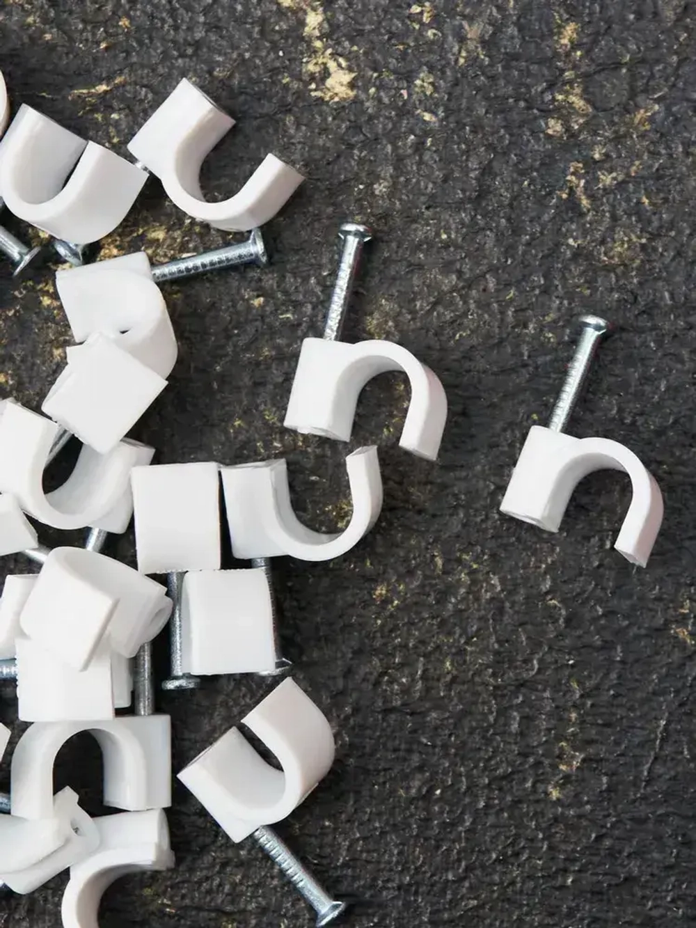 Крепеж для проводов круглый 8 мм 50 шт REXANT