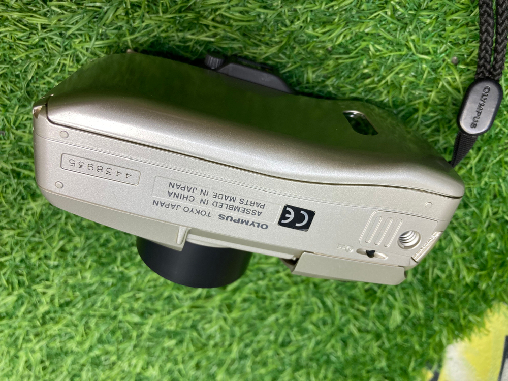 Olympus MJU Zoom 140 Deluxe