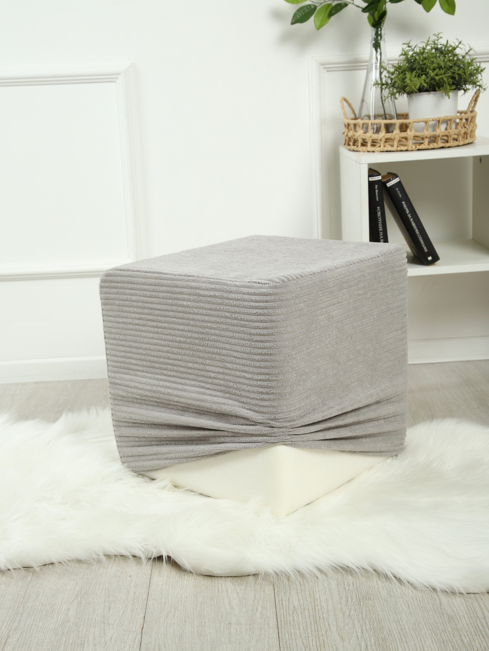 Пуф Mini серый