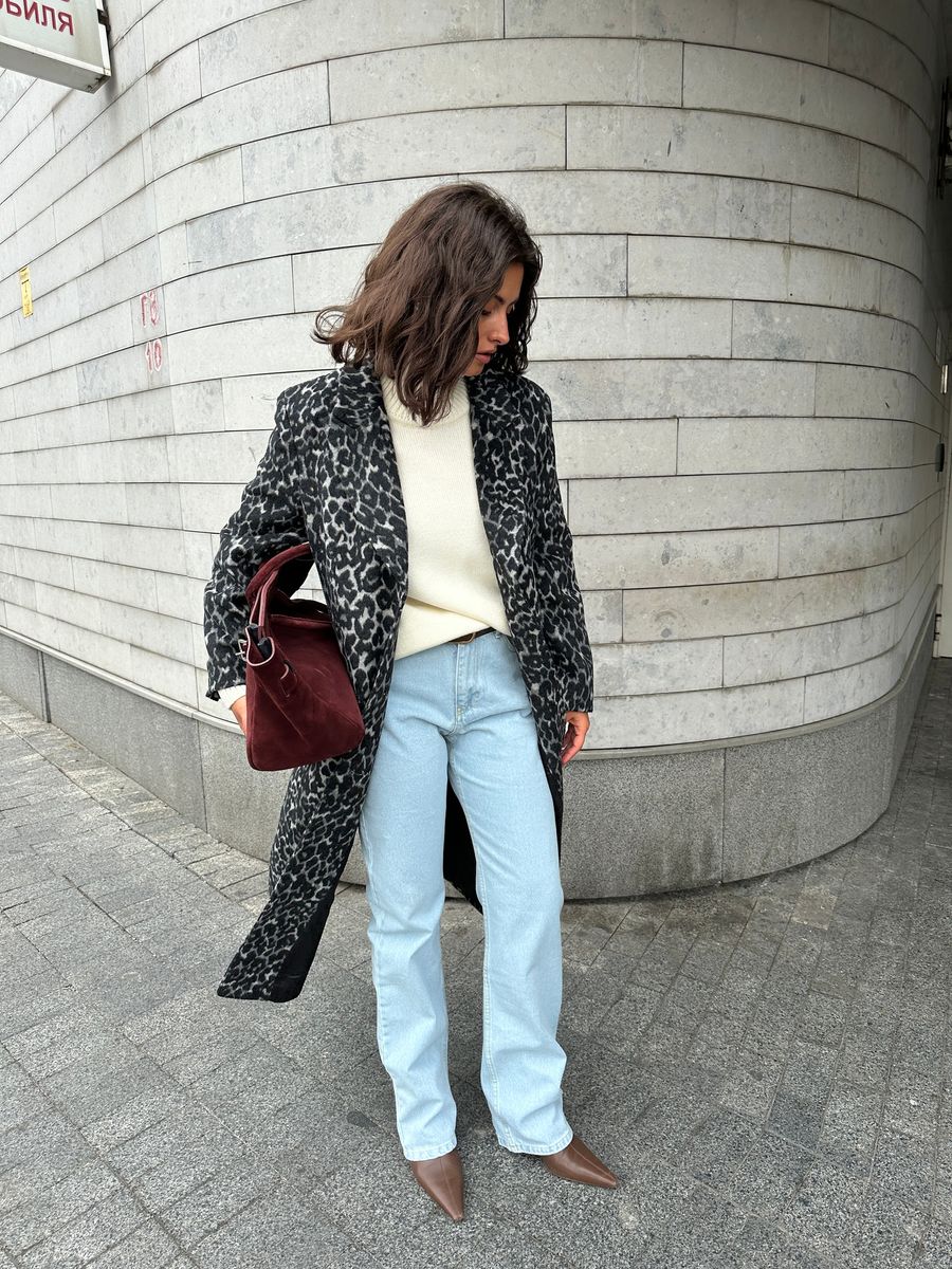 Пальто из смесовой шерсти однобортное леопард серый