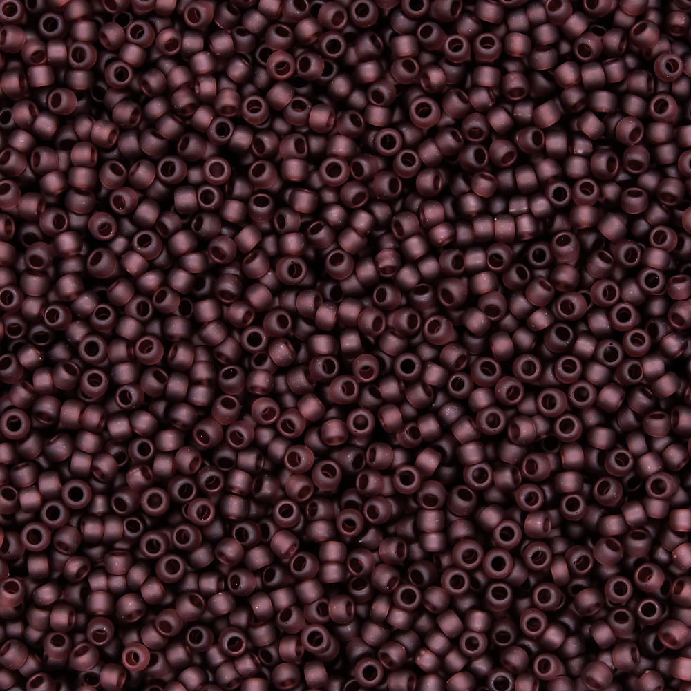 Японский бисер TOHO Round 15/0 (№6СF), прозрачный матовый