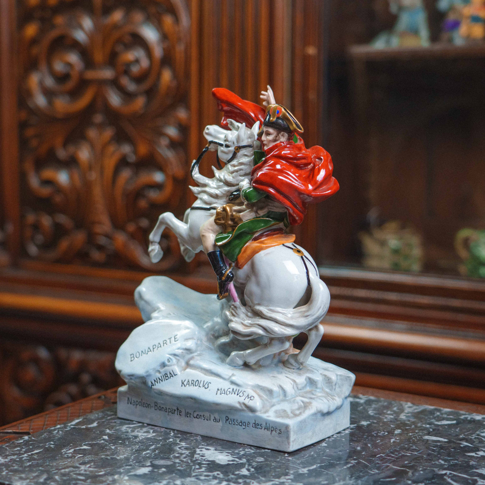 Наполеон Бонапарт на перевале Сен-Бернар
