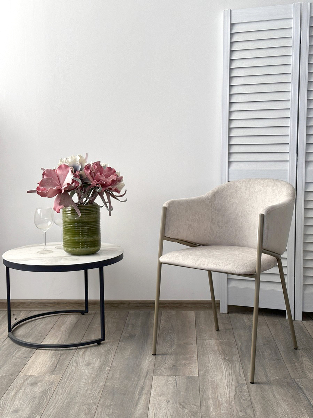 Стул М-City DISAUR Дилл, Rain 8 Слоновая Кость, Велюр, Шампань каркас