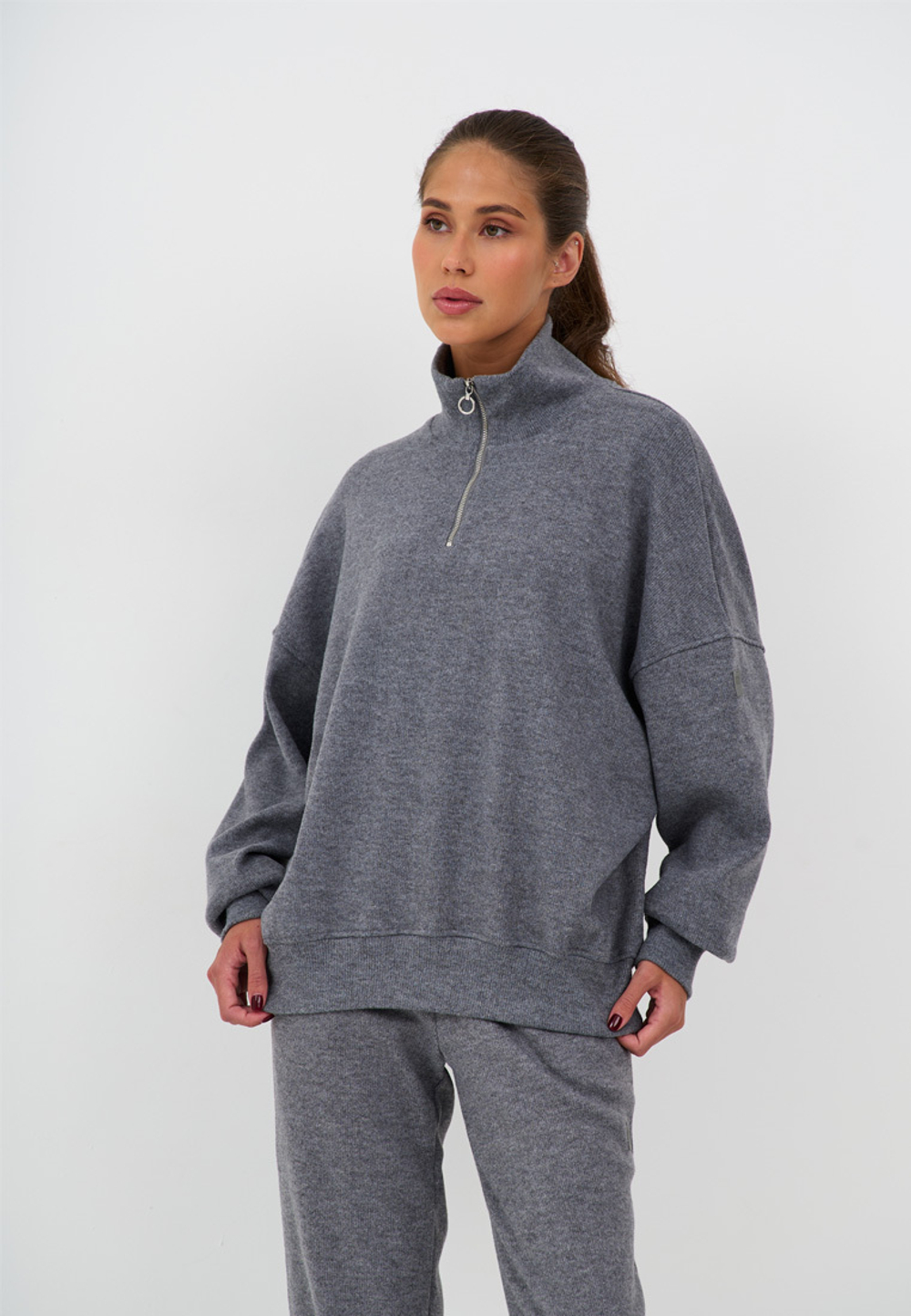 Джемпер Delon Ribbed Grey