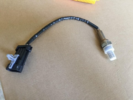 Передний и задний кислородный датчик LUXGEN 7 U6 S5 22690MP100