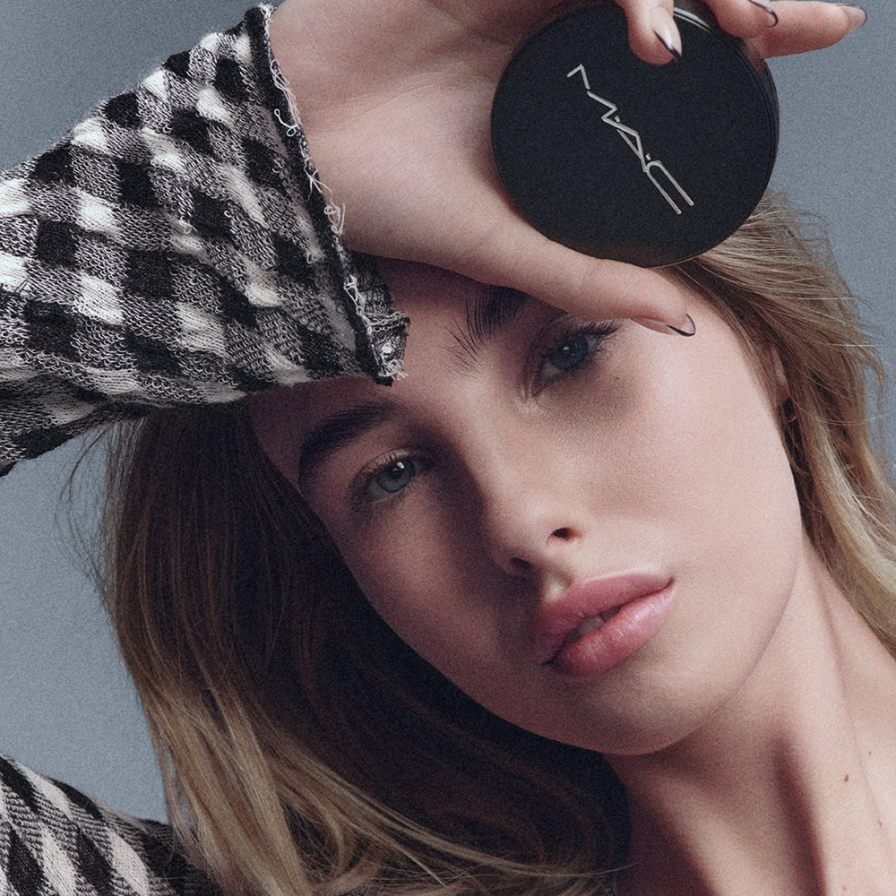 MAC Cosmetics Studio Fix Powder Plus Foundation Prefill - Матирующий пудровый тональный фон. оттенок C55, 12 g