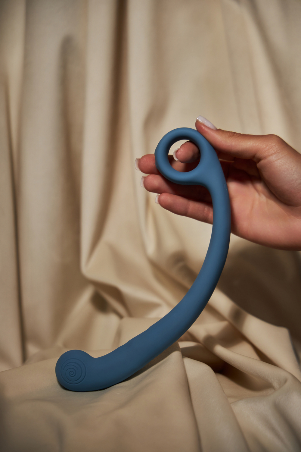 SVibe Snail AXI Spot Wand - Универсальный вибромассажер