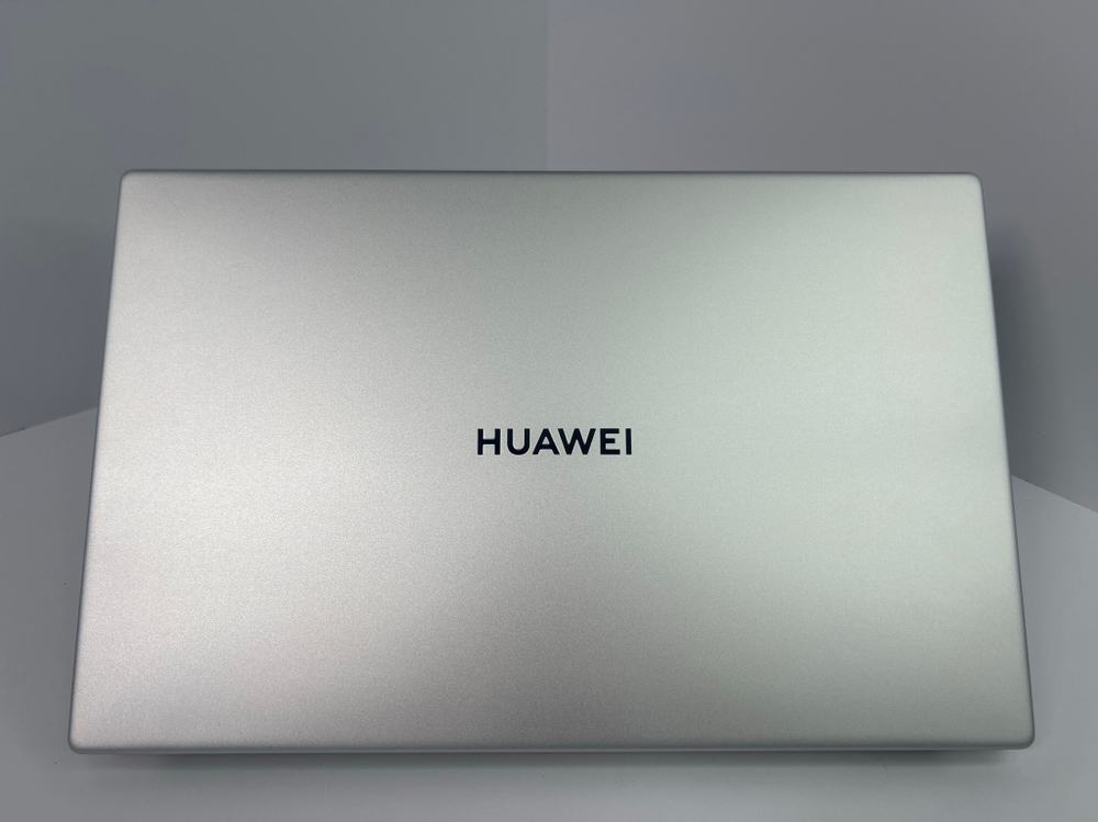 Ноутбук Huawei MateBook D 15 (BoM-WFP9) 15.6"/AMD Ryzen 7 5700U/RAM 8 GB/SSD 512 GB/AMD Radeon/1920х1080/IPS/DOS/Подсветка кл-ры:нет/серебристый. Состояние: A1