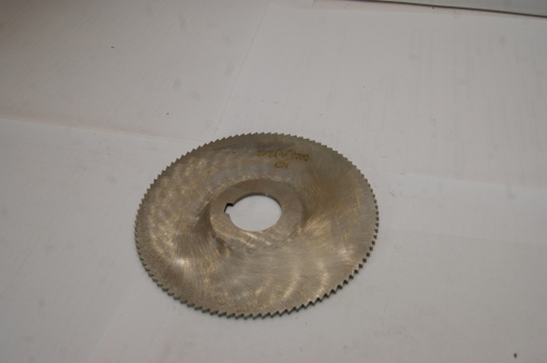 Фреза отрезная дисковая по металлу 125х2.5х27мм. z=100 Р6М5 СССР со шпонкой