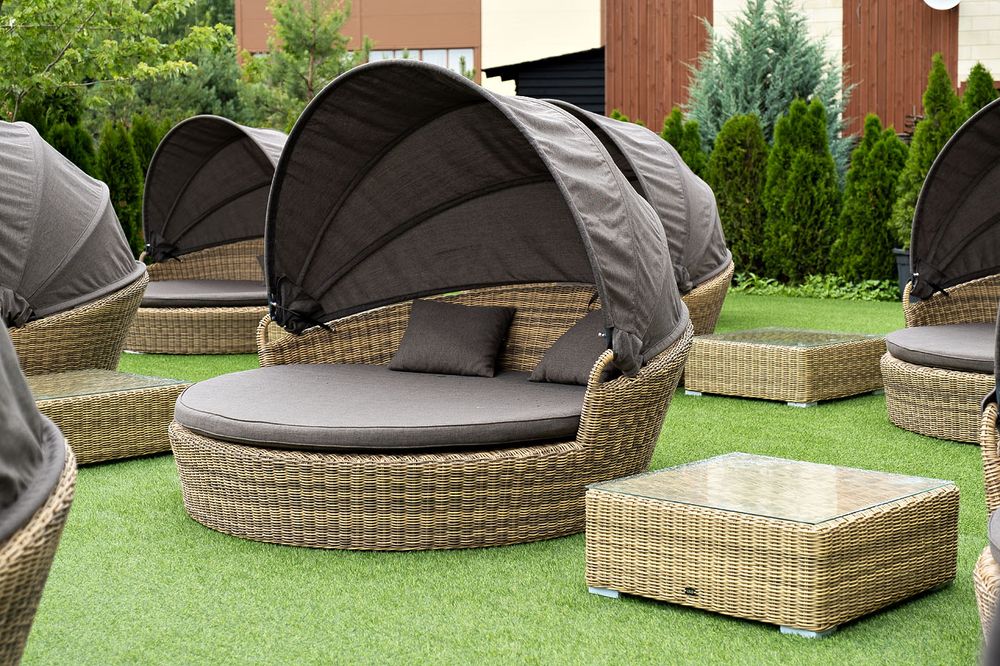 "Стильяно" плетеная кровать круглая, цвет соломенный