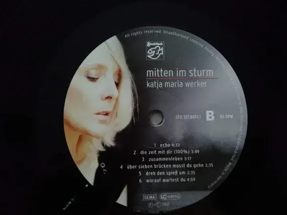 Katja Werker - Mitten Im Sturm LP