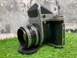 Pentacon Six TL + MC Biometar 2.8/80