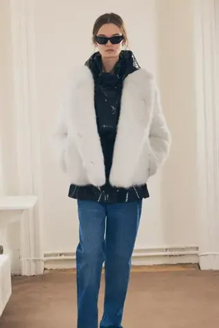 ZARA КУРТКА ИЗ ИСКУССТВЕННОГО МЕХА — ZW COLLECTION, ЭКРЮ