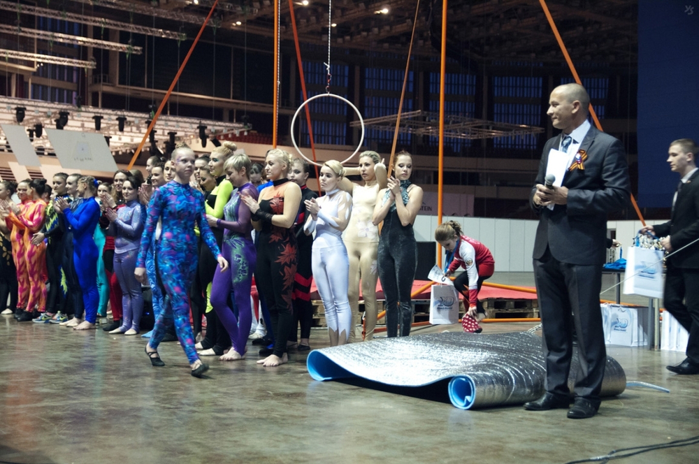 Мобильная гимнастическая стойка