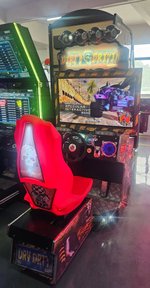 Гоночный симулятор с видео игрой «Dirty drivin»