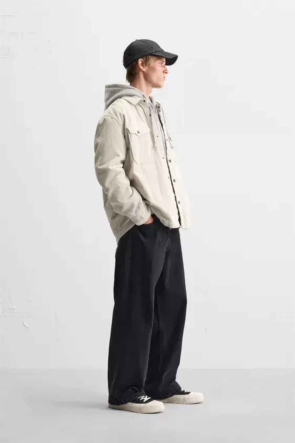 ZARA УТЕПЛЕННАЯ ВЕЛЬВЕТОВАЯ КУРТКА-РУБАШКА, ЭКРЮ