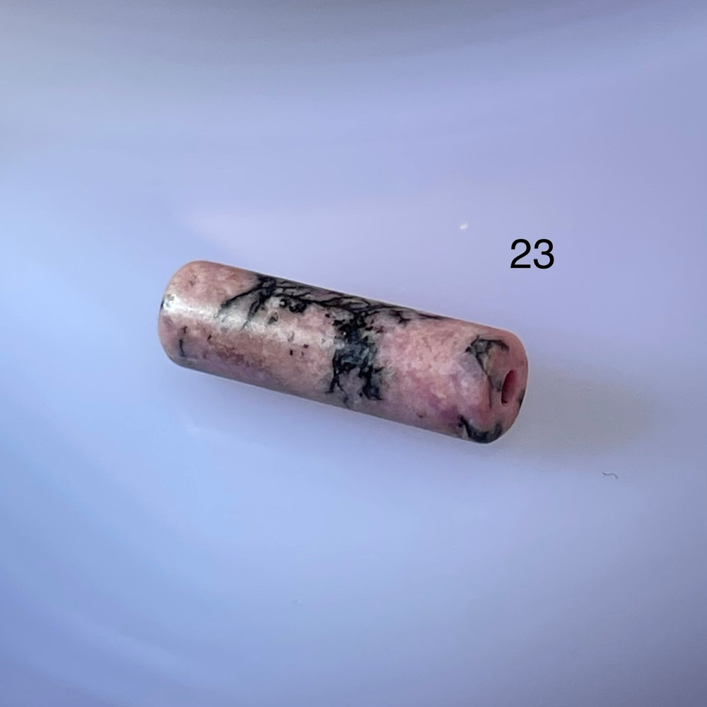 52340 Родонит Бусина 4*13мм США-10