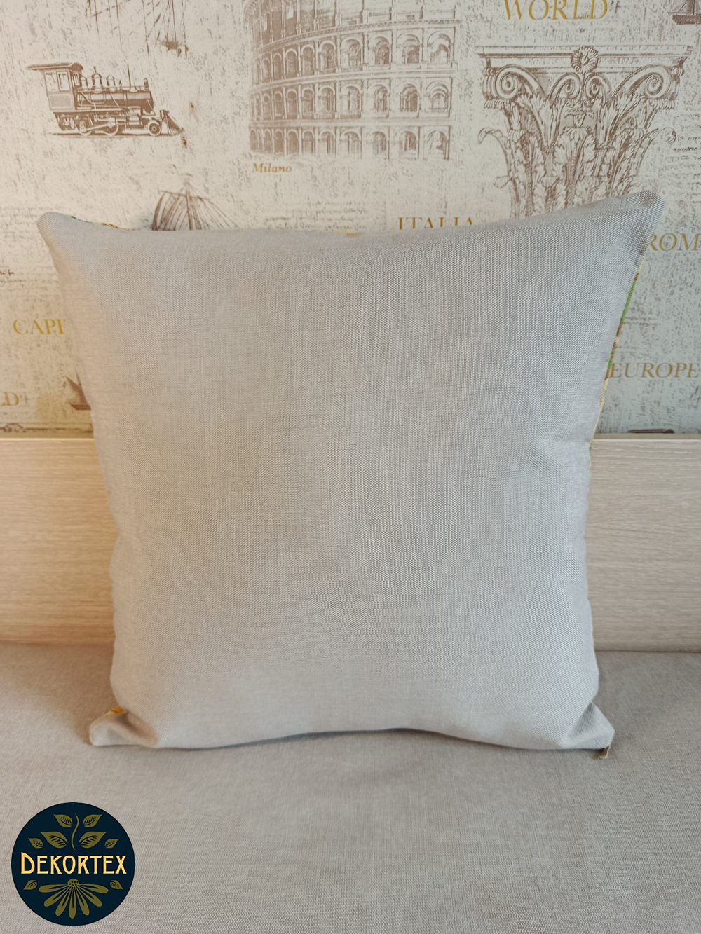 Декоративная гобеленовая наволочка для интерьерной подушки Ночной дозор 47*47