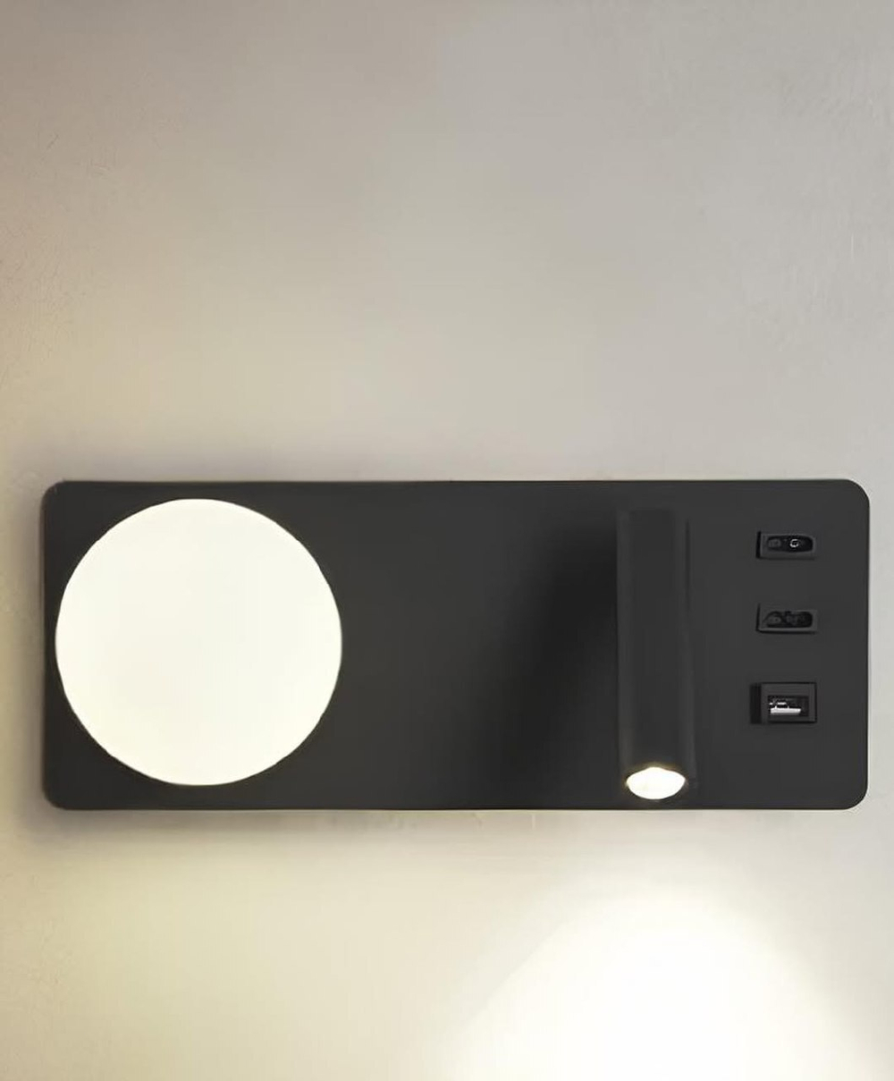 Современные бра-читалки в трёх вариантах