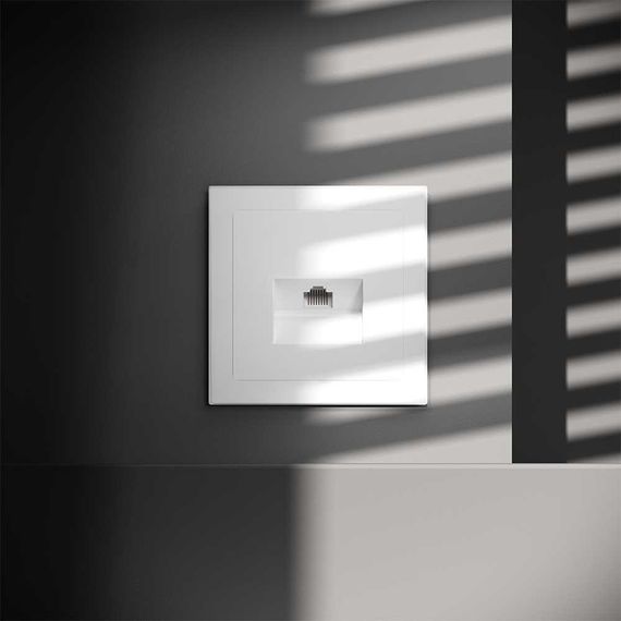 Розетка компьютерная встраиваемая Voltum S70 RJ45 кат.6, (белый матовый) VLS060102