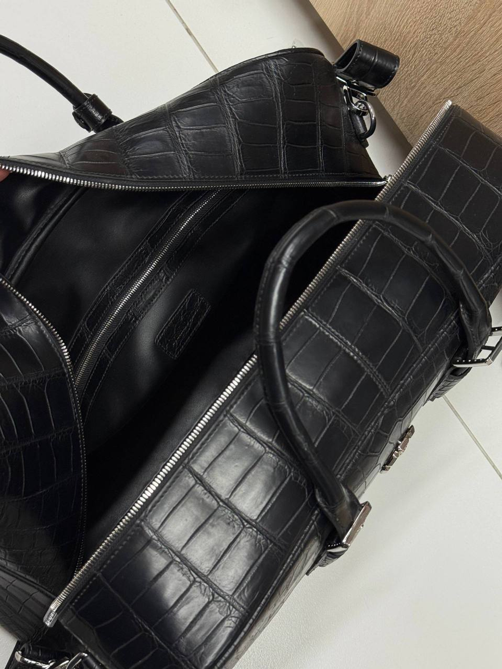 Дорожная сумка Stefano Ricci из кожи крокодила