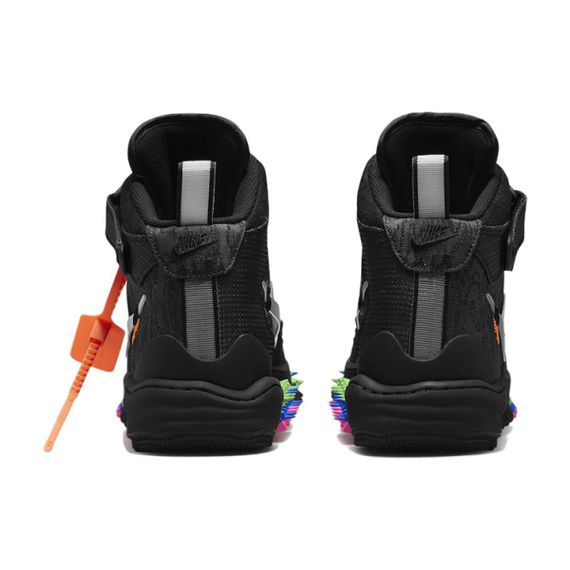 Кроссовки Nike Air FORCE 1 для скейтборда СРЕДНЕГО размера Унисекс