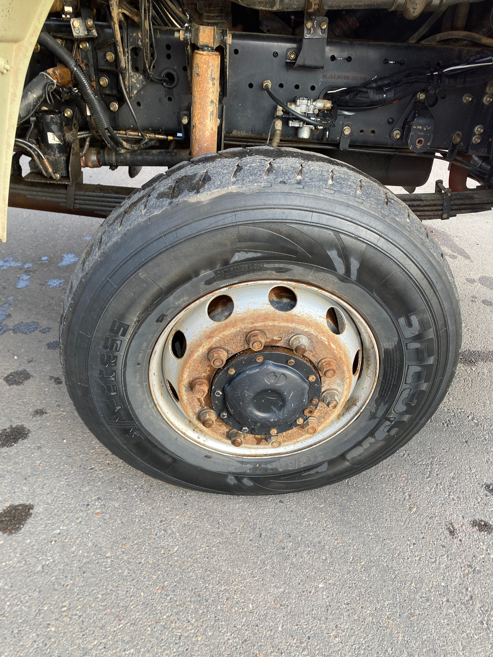 Shacman (Shaanxi) SX* 6x6 Седельный тягач SX42586V385 (Дизельный, 11,6 л, 423 л.с., МТ)