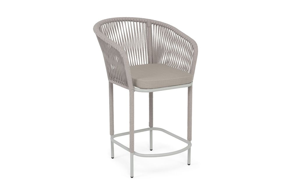 "Марсель" стул полубарный плетеный из роупа, каркас из стали светло-серый (RAL7035) муар, роуп бежевый круглый, ткань Mossle бежевая, пос.H65