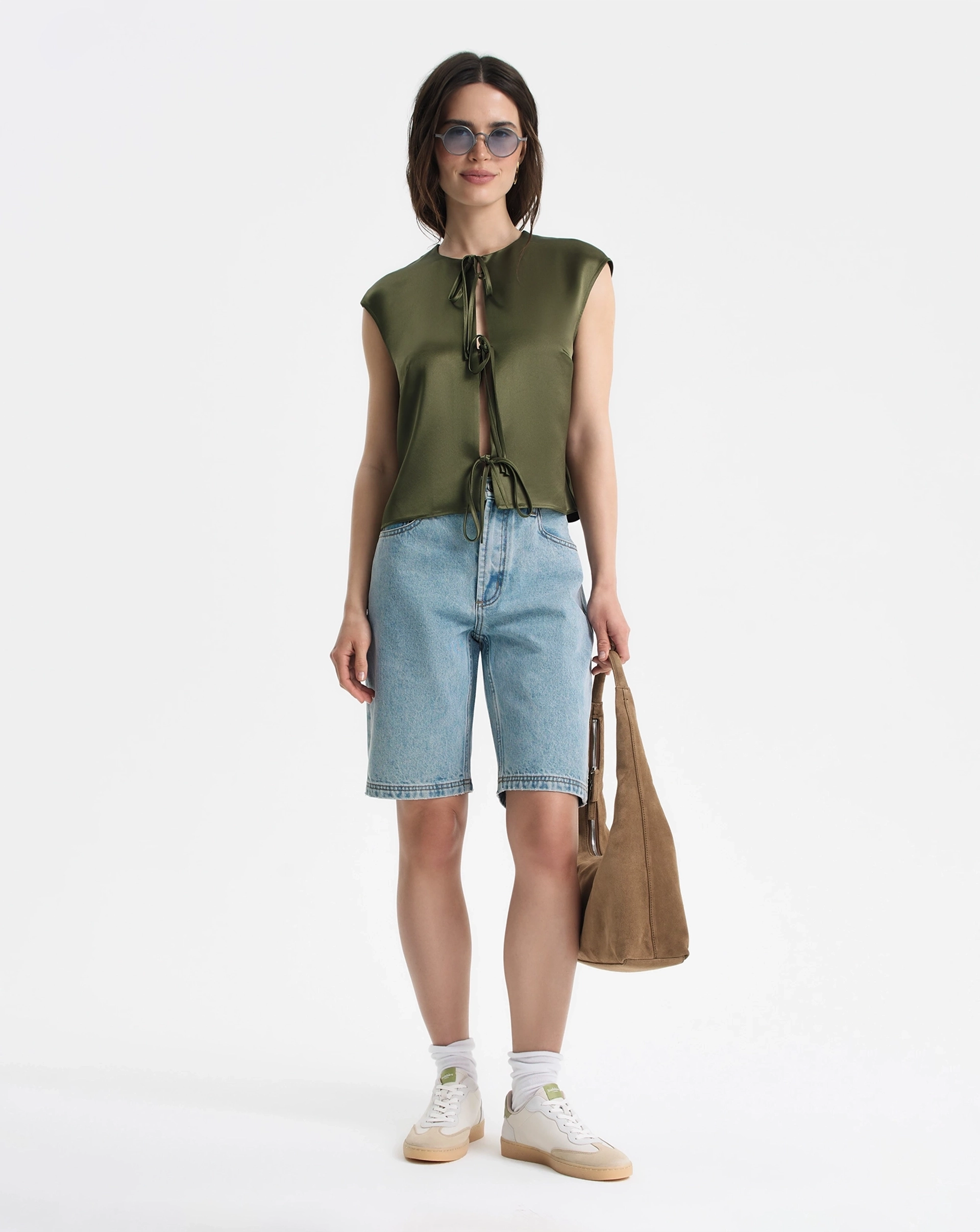 Джинсовые шорты