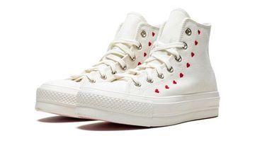 Кеды Converse Chuck Taylor All Star Lift Platform Embroidered Hearts