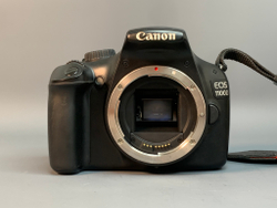 Canon 1100D kit 18-55mm 3.5-5.6 III 4.200 кадров