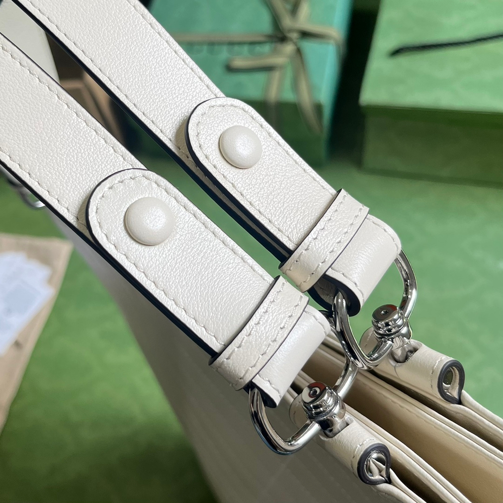 Gucci Blondie Medium Tote Bag