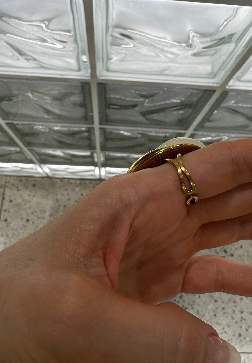 Кольцо jewel beige