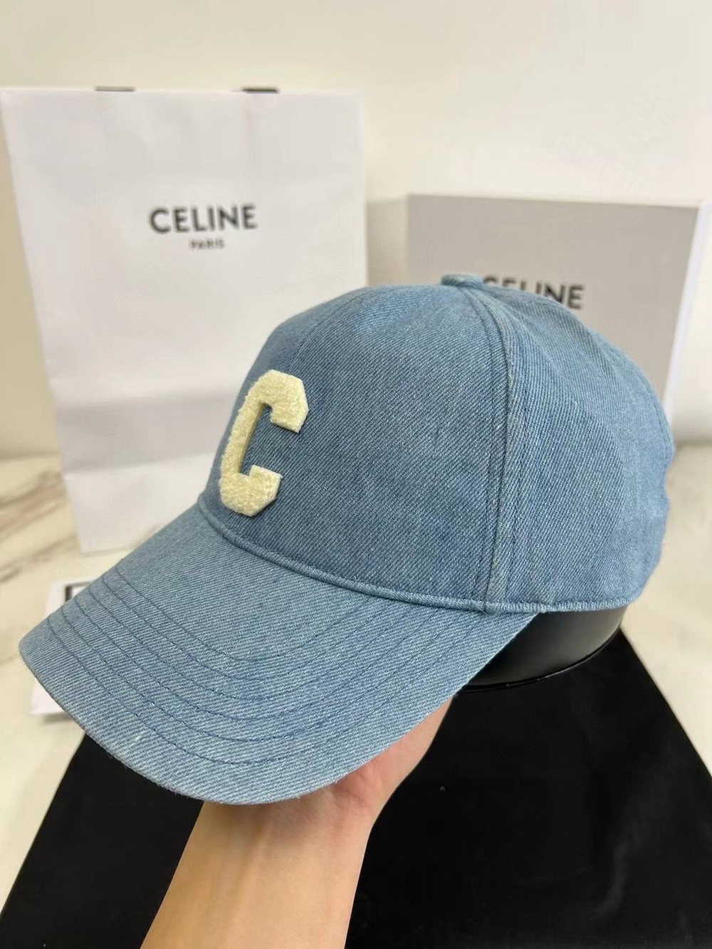 Бейсболка Celine