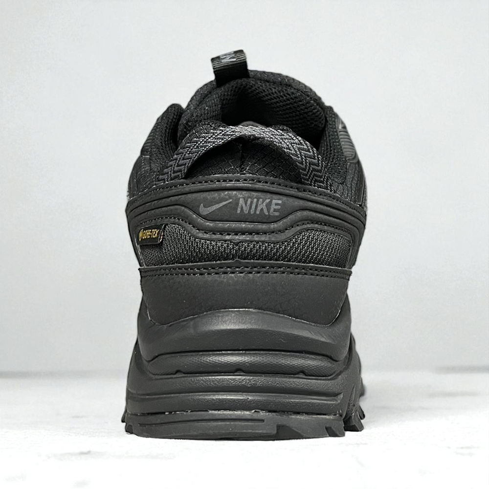 Nike V2K Runtekk Winter • Black Gray