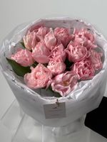 Букет из 15 нежно-розовых пионовидных тюльпанов