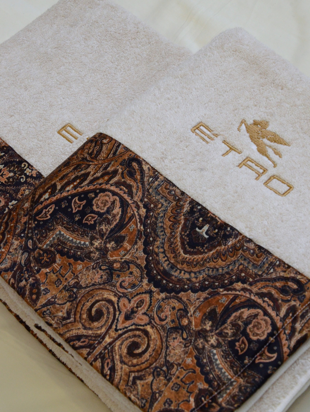 Набор из двух полотенец Etro