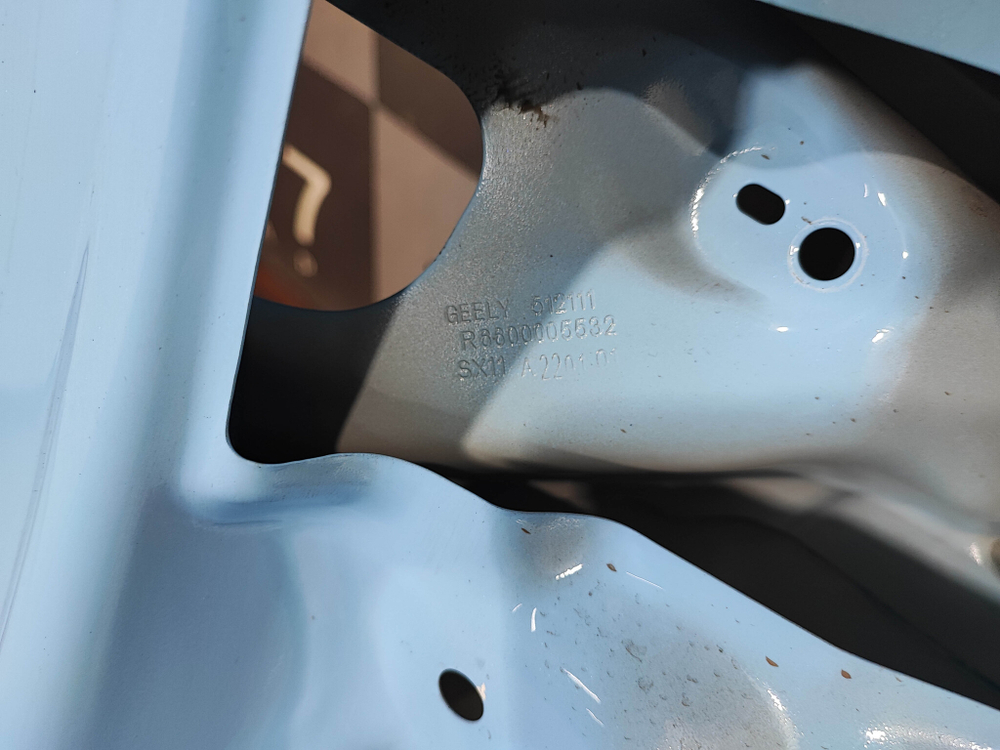 Крышка багажника Geely Coolray 19-нв Б/У Оригинал 5062031900C15