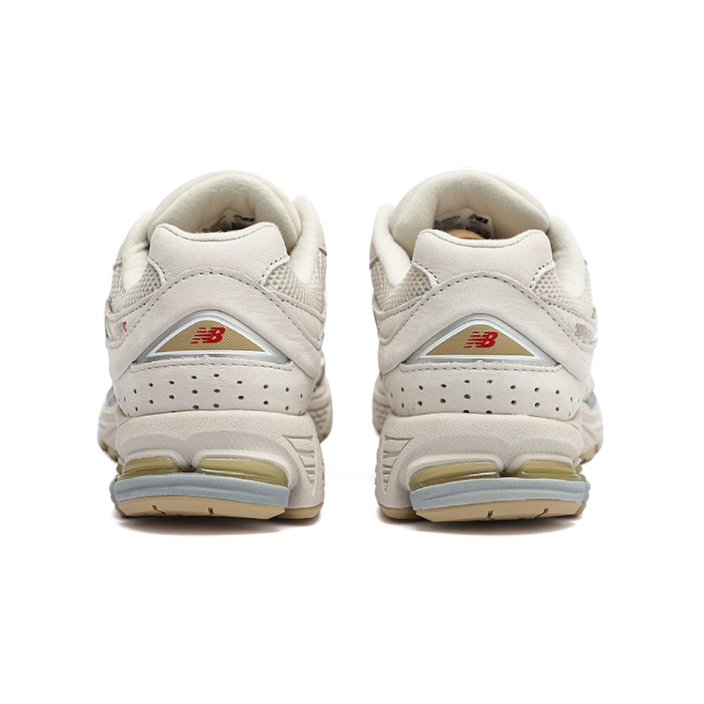Кроссовки New Balance 2002R White Beige