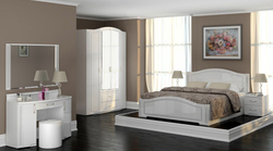 Зеркало настенное Виктория 07