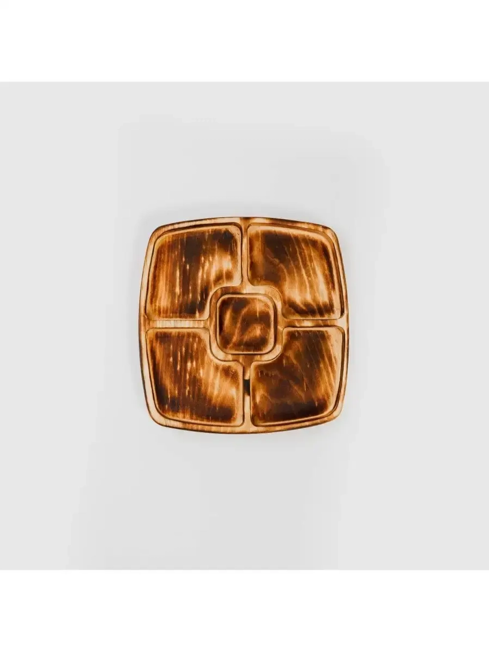 Деревянная менажница квадратная 5 отсеков из кедра