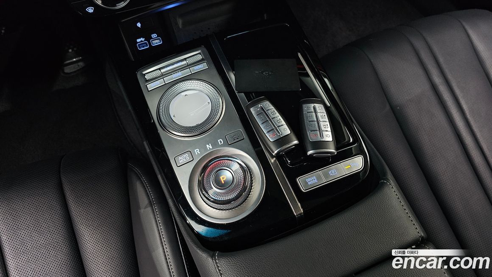Genesis G80 (RG3) Бензин 2.5 Turbo AWD (05.2020)