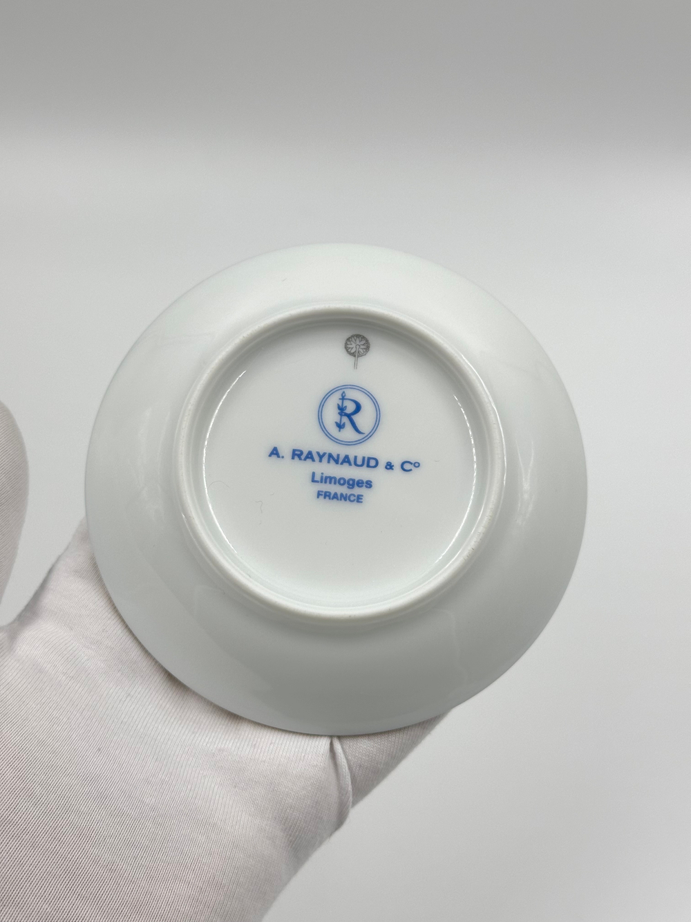 Розетка Raynaud