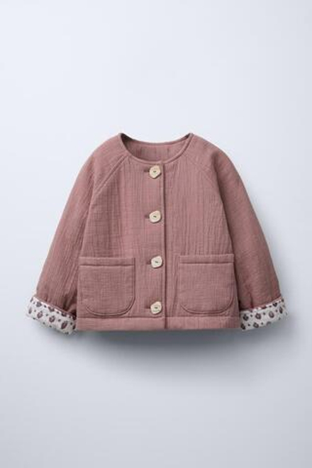ZARA СТЕГАНАЯ КУРТКА ИЗ РЕЛЬЕФНОЙ ТКАНИ, ЦВЕТ РОЗОВОГО ДЕРЕВА