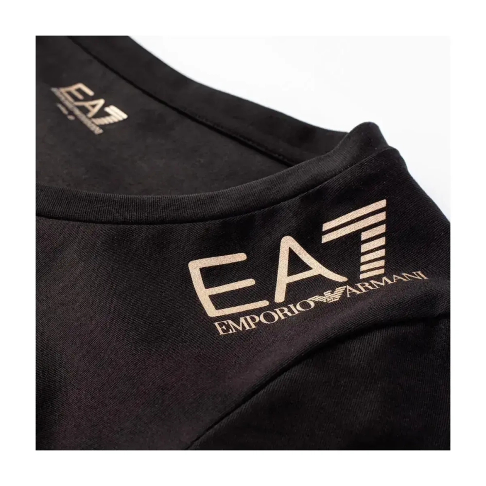 Футболка EA7
