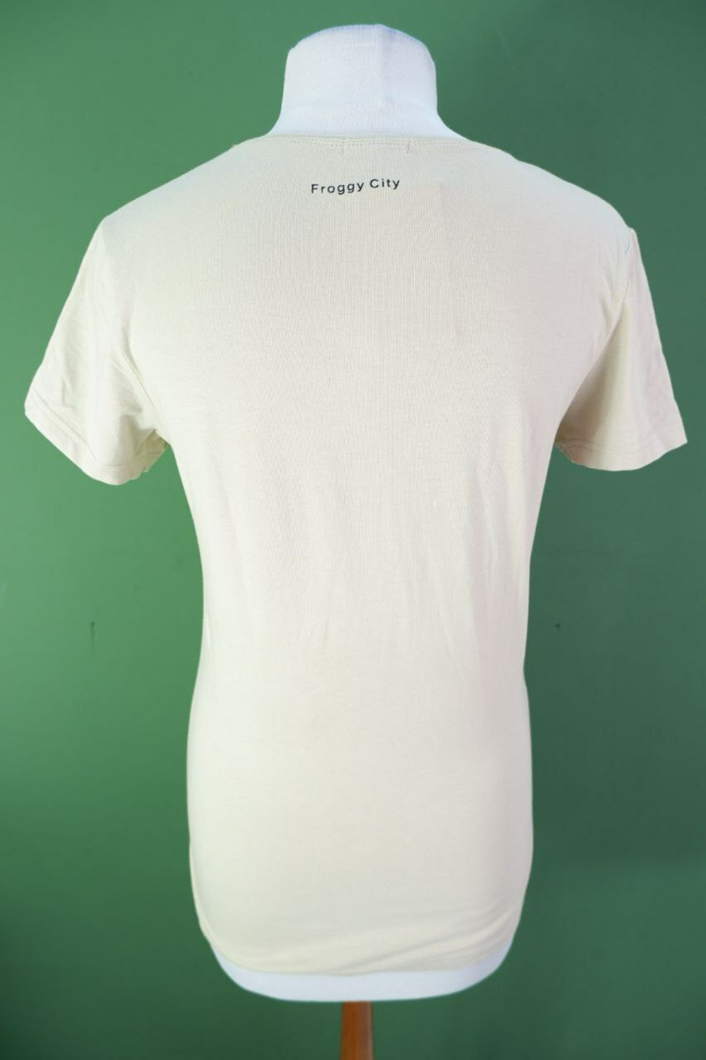 Футболка Froggy однотонная 48 размер