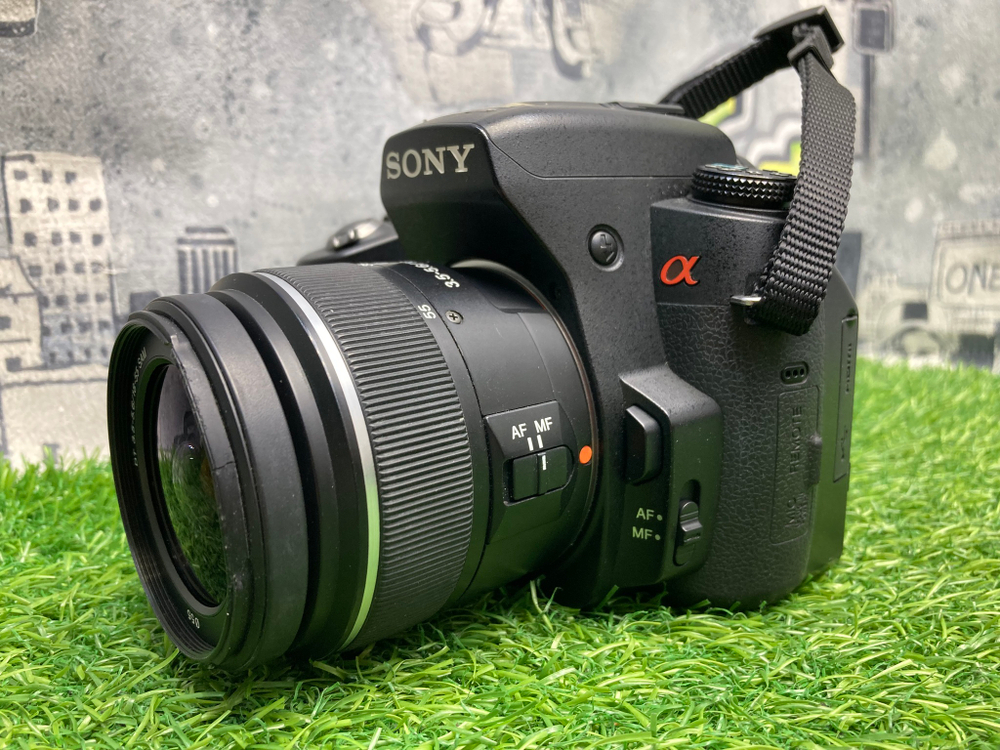 Sony A580 kit DT 18-55mm 3.5-5.6 SAM 15.000 кадров